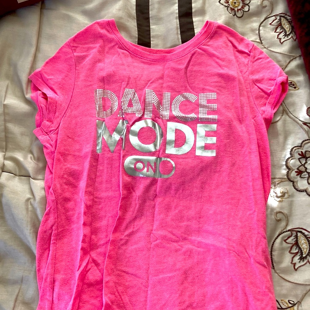 dance mode on shirt